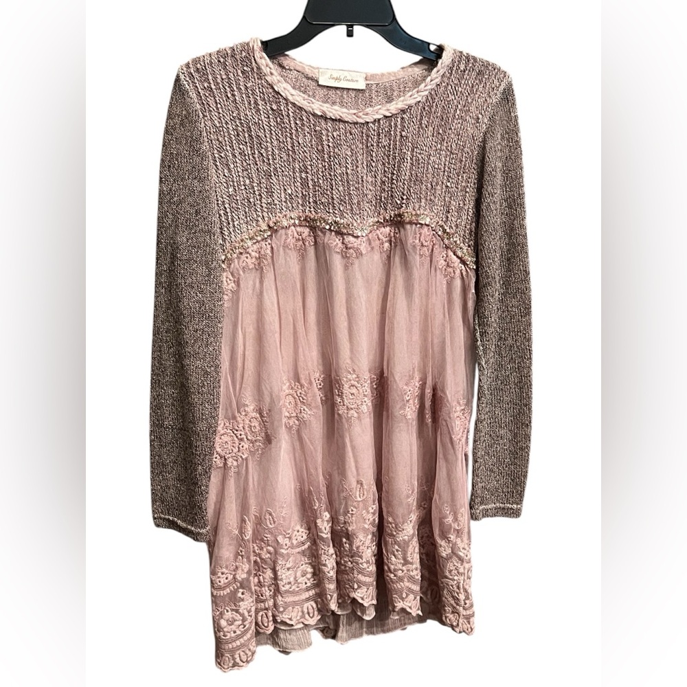 Pinky sweater with lace dress